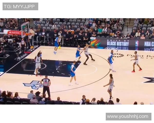 卡斯尔40分三双：夺了文班弗拉格的星光